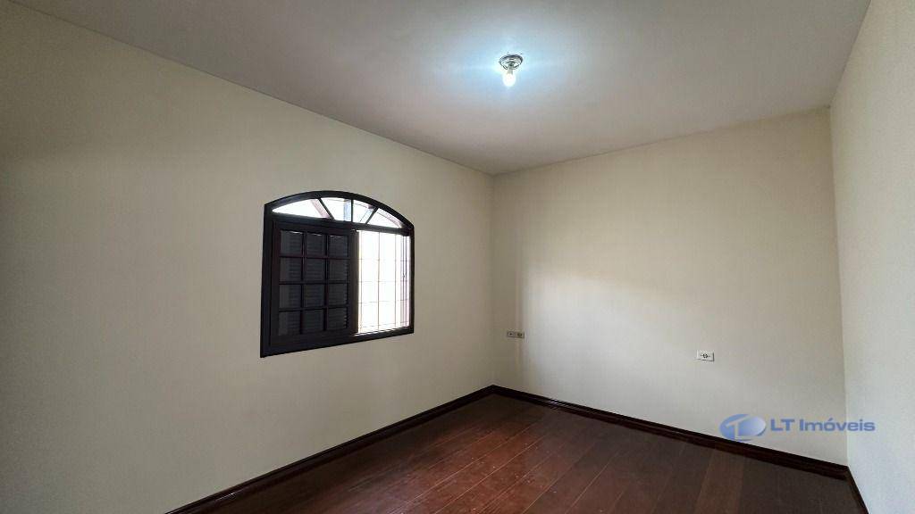 Casa para alugar com 3 quartos, 152m² - Foto 38