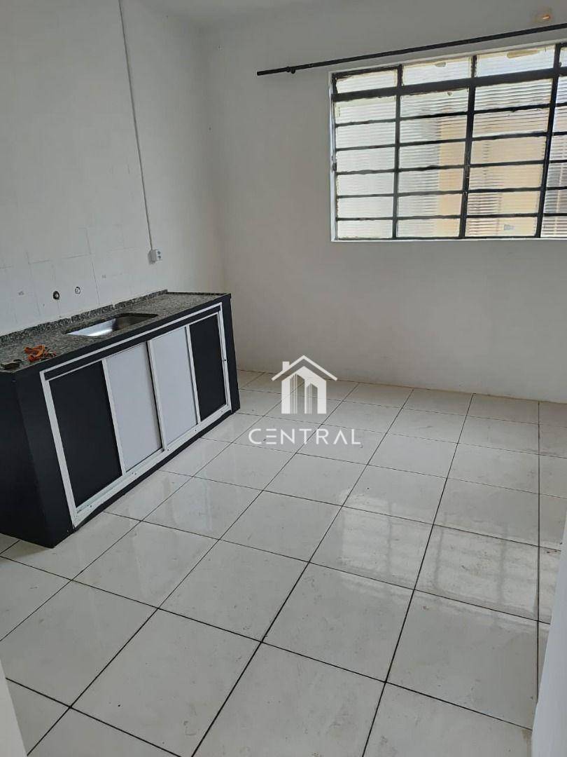 Casa à venda com 3 quartos, 100m² - Foto 5