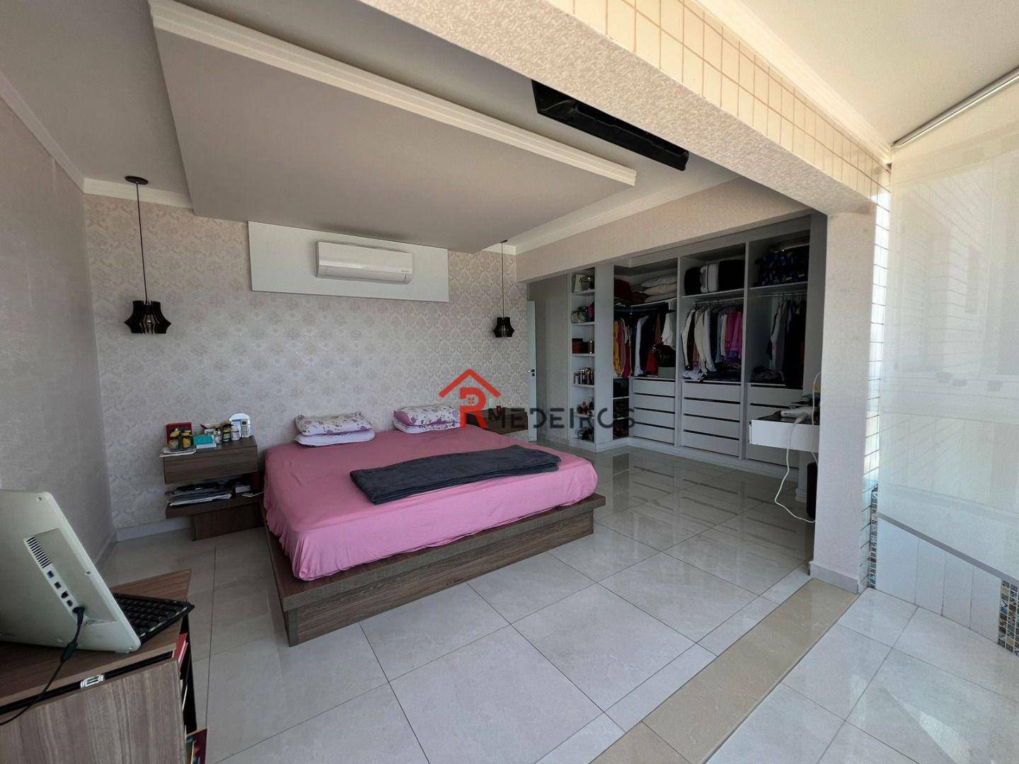 Apartamento à venda com 3 quartos, 154m² - Foto 13