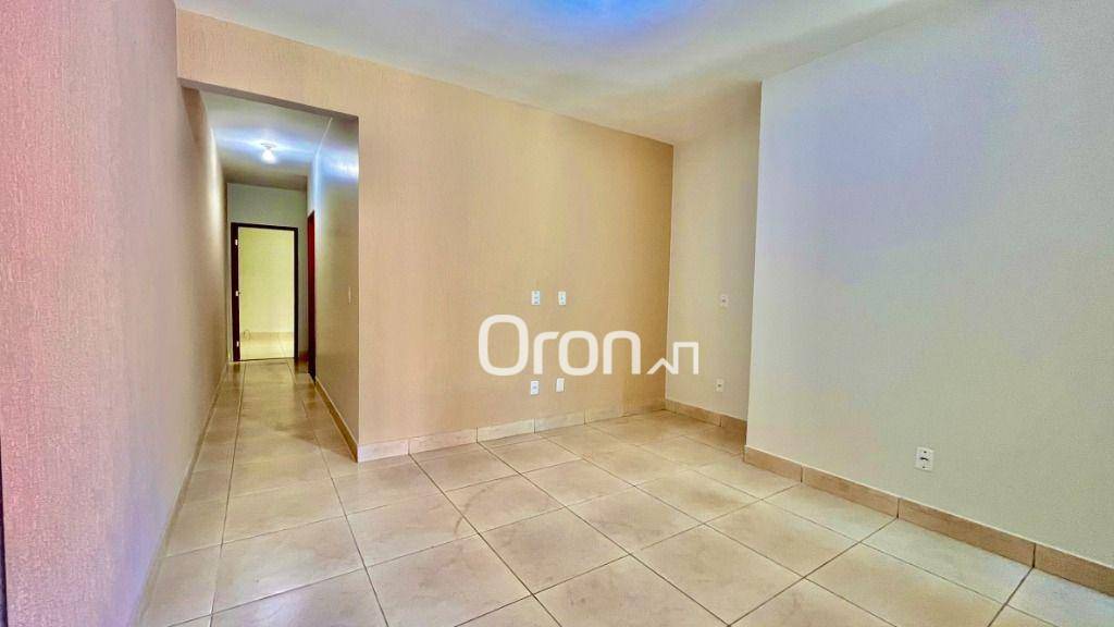 Casa à venda com 2 quartos, 74m² - Foto 4