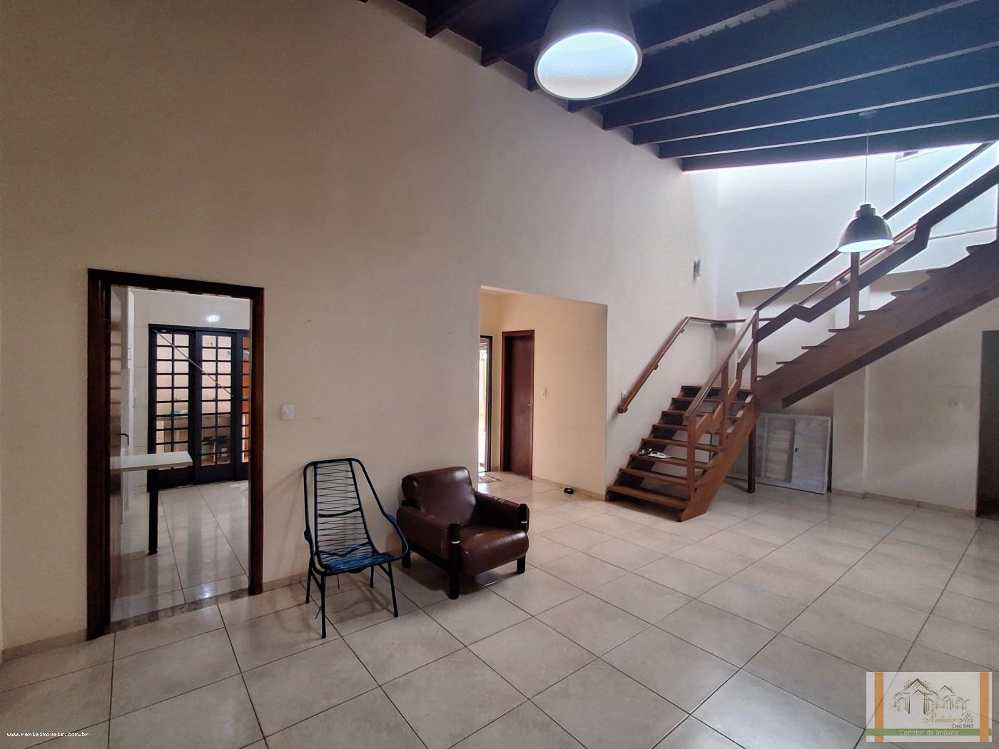 Sobrado à venda com 3 quartos, 409m² - Foto 6