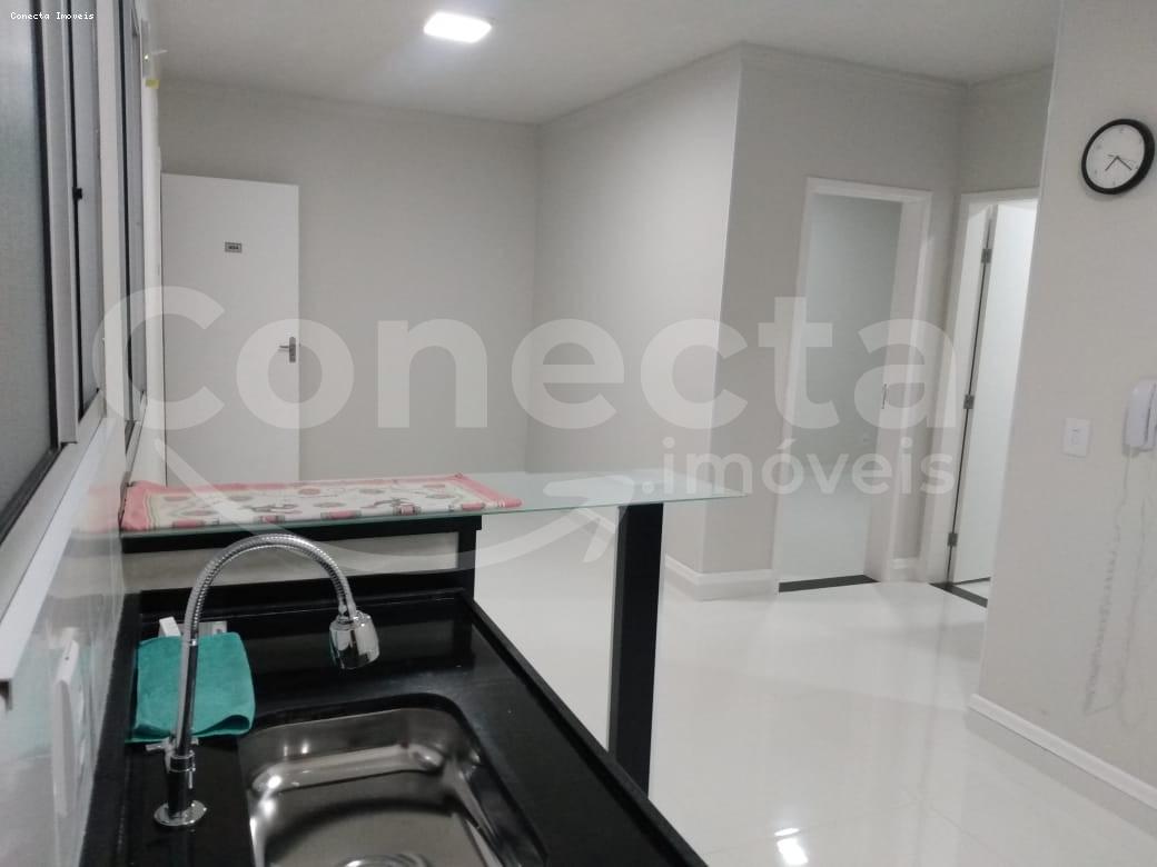 Apartamento à venda com 2 quartos, 44m² - Foto 17