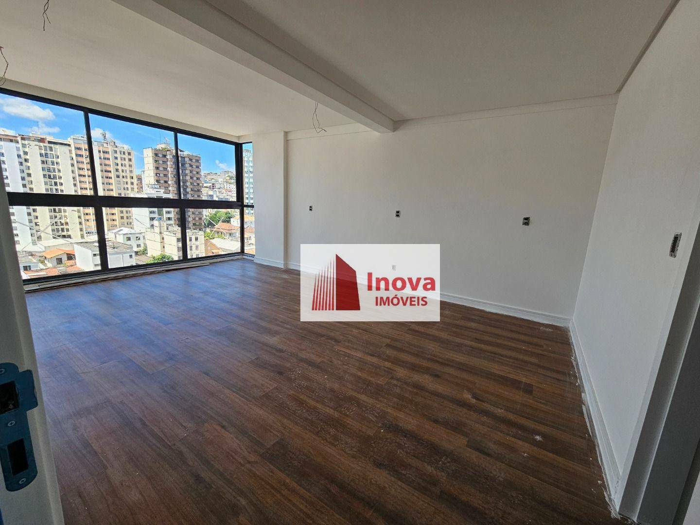 Cobertura à venda com 5 quartos, 352m² - Foto 5