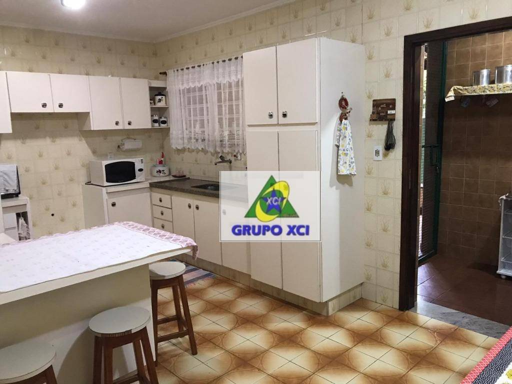 Chácara à venda com 3 quartos, 2480M2 - Foto 19