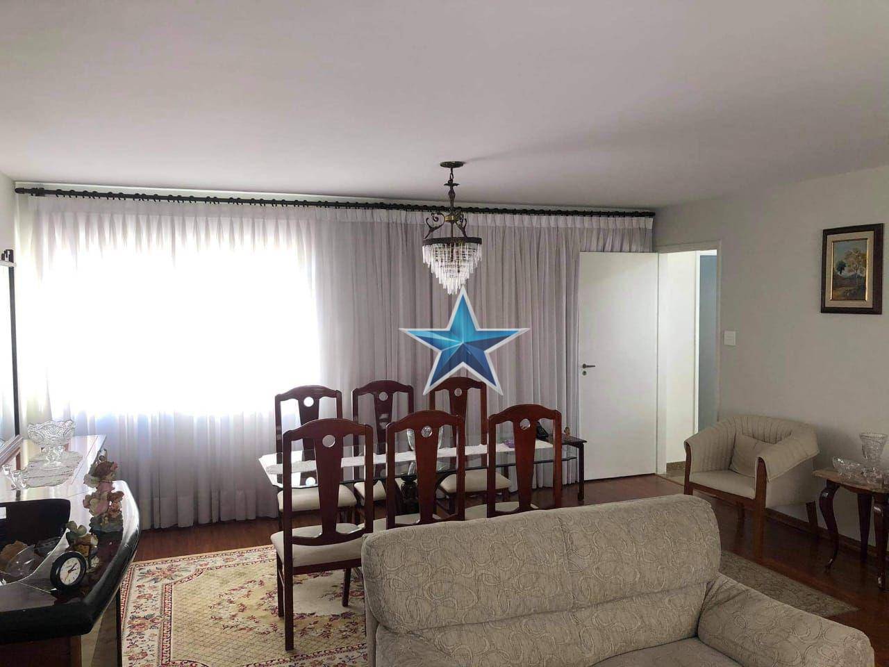 Apartamento à venda com 3 quartos, 200m² - Foto 1