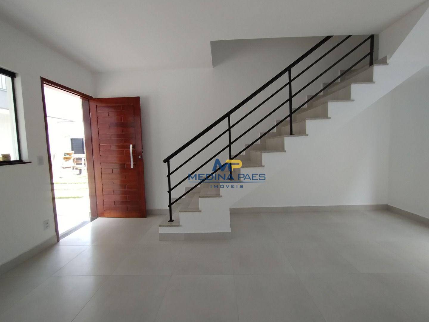 Casa à venda com 2 quartos, 48m² - Foto 3