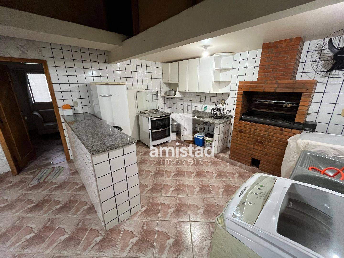 Casa à venda com 5 quartos, 235m² - Foto 11