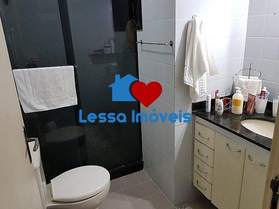 Apartamento à venda com 2 quartos, 75m² - Foto 13