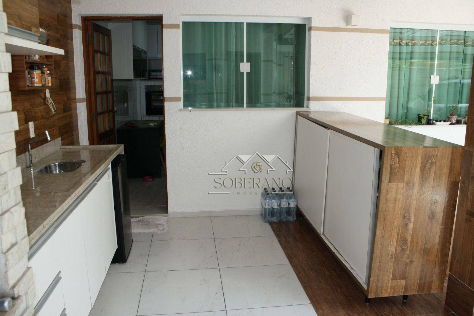 Sobrado para alugar com 2 quartos, 180m² - Foto 14