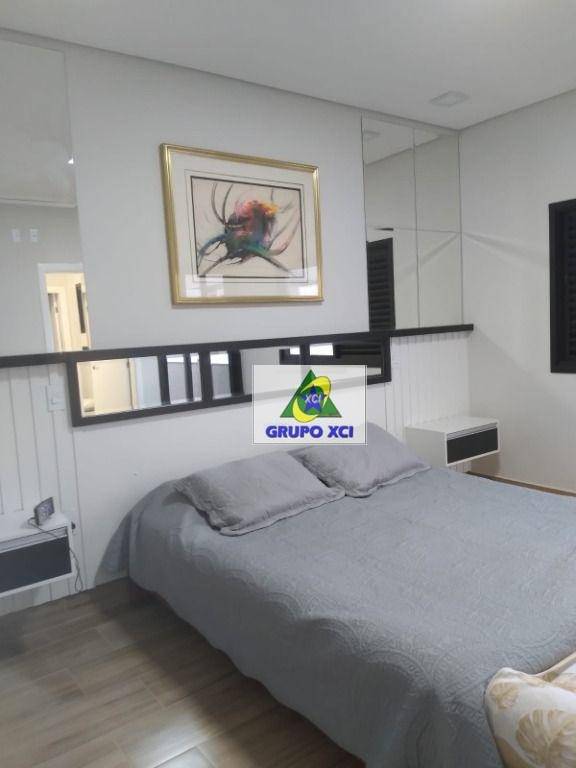 Casa de Condomínio à venda com 5 quartos, 242m² - Foto 10