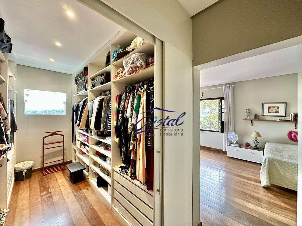 Casa de Condomínio à venda com 3 quartos, 330m² - Foto 47