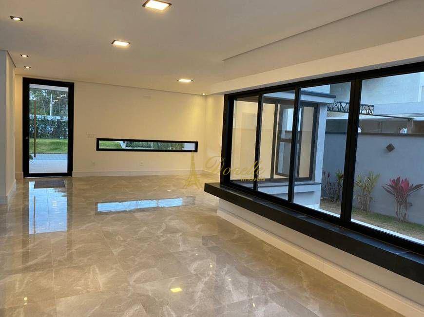 Sobrado à venda com 4 quartos, 240m² - Foto 53