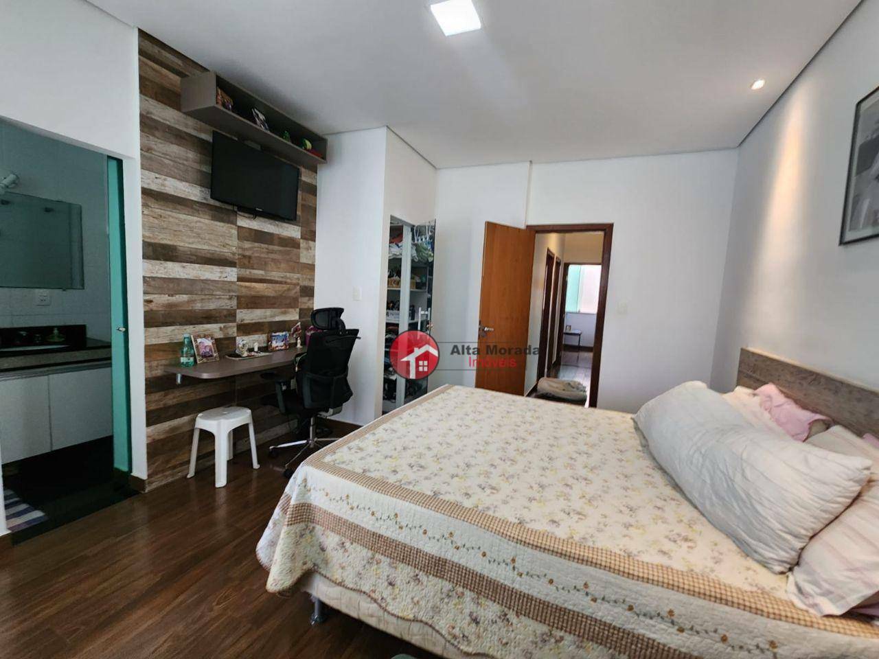 Casa à venda com 3 quartos, 140m² - Foto 6