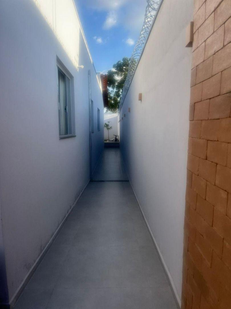 Casa à venda com 3 quartos, 200m² - Foto 13