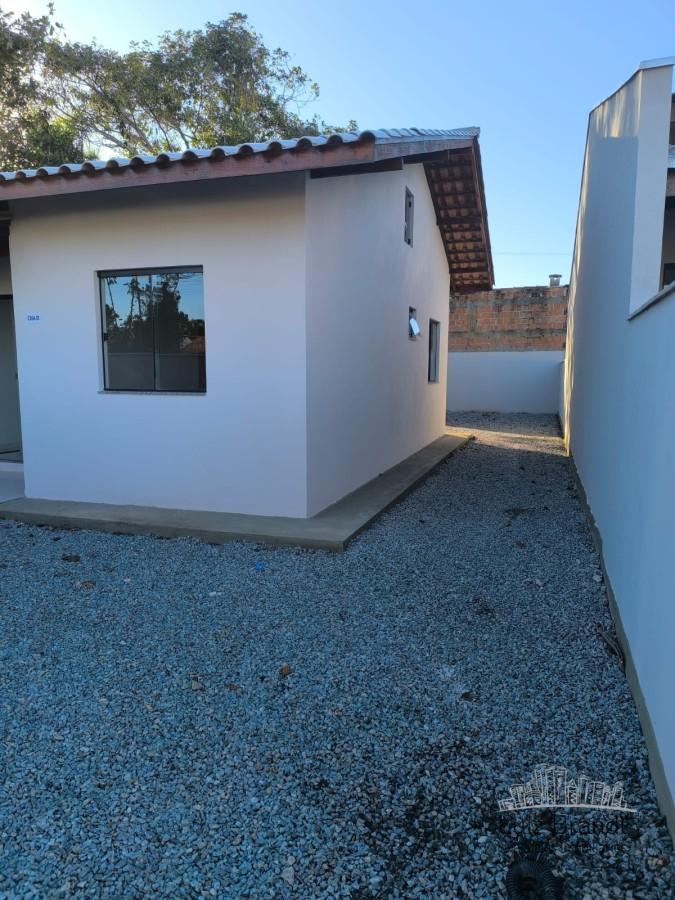 Casa à venda com 2 quartos, 54m² - Foto 10