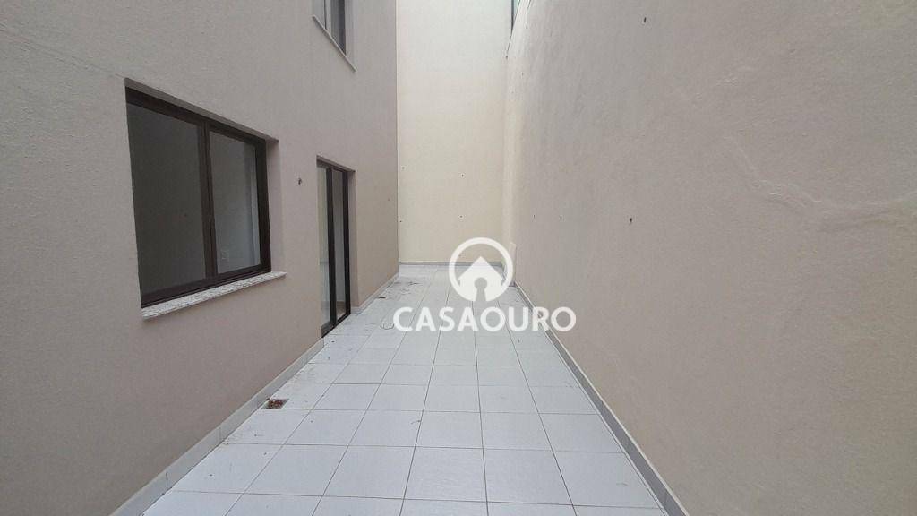 Apartamento à venda com 2 quartos, 123m² - Foto 3