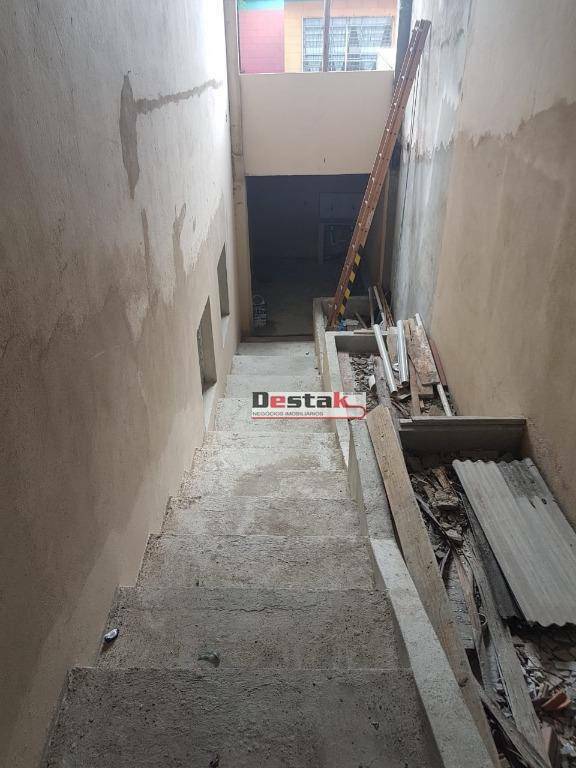 Sobrado à venda com 2 quartos, 147m² - Foto 2