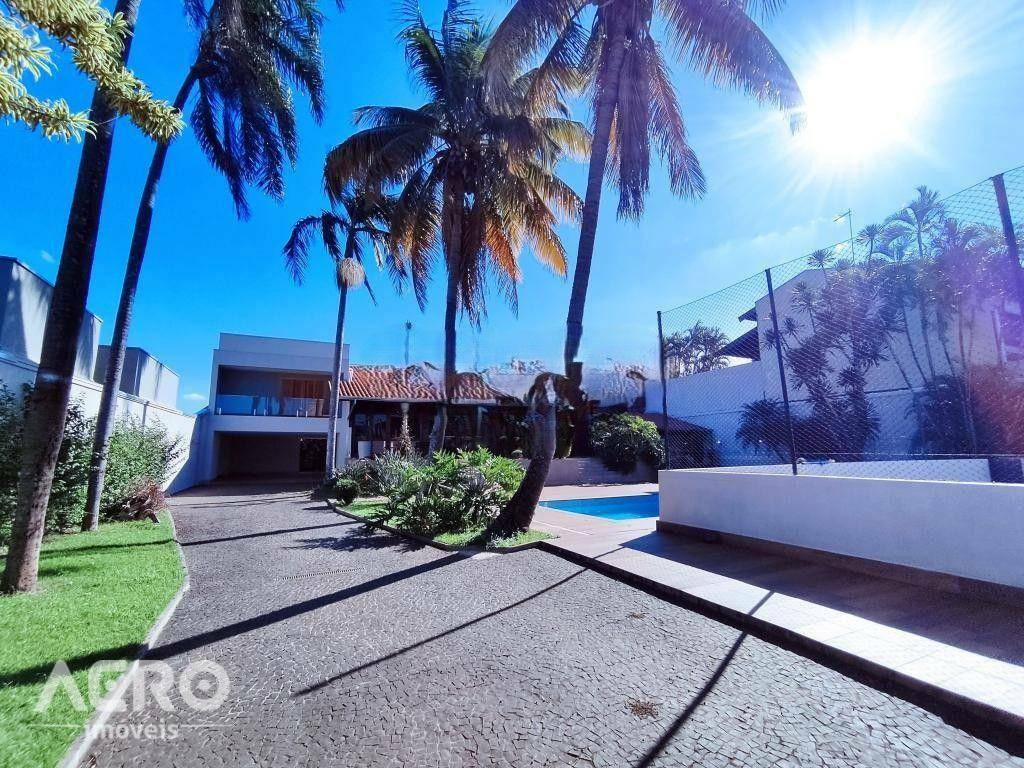 Casa de Condomínio à venda e aluguel com 5 quartos, 400m² - Foto 14