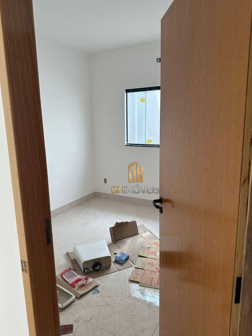 Casa à venda com 3 quartos, 110m² - Foto 19