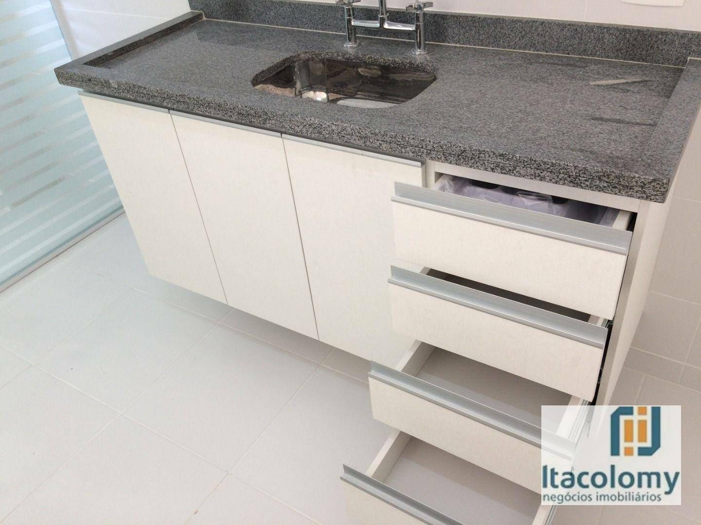 Apartamento à venda com 2 quartos, 62m² - Foto 10