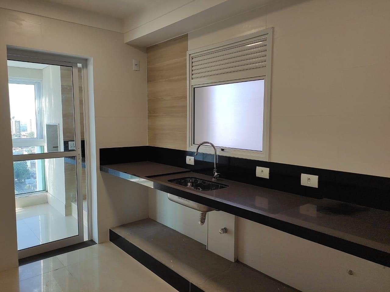 Apartamento à venda com 3 quartos, 123m² - Foto 21