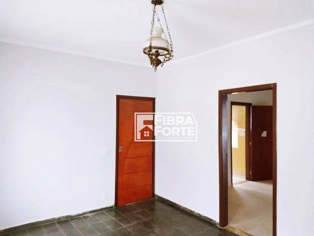 Casa à venda com 3 quartos, 170m² - Foto 9