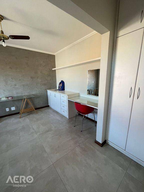 Casa à venda com 4 quartos, 382m² - Foto 21