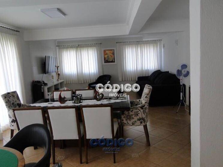 Casa à venda com 4 quartos, 256m² - Foto 11