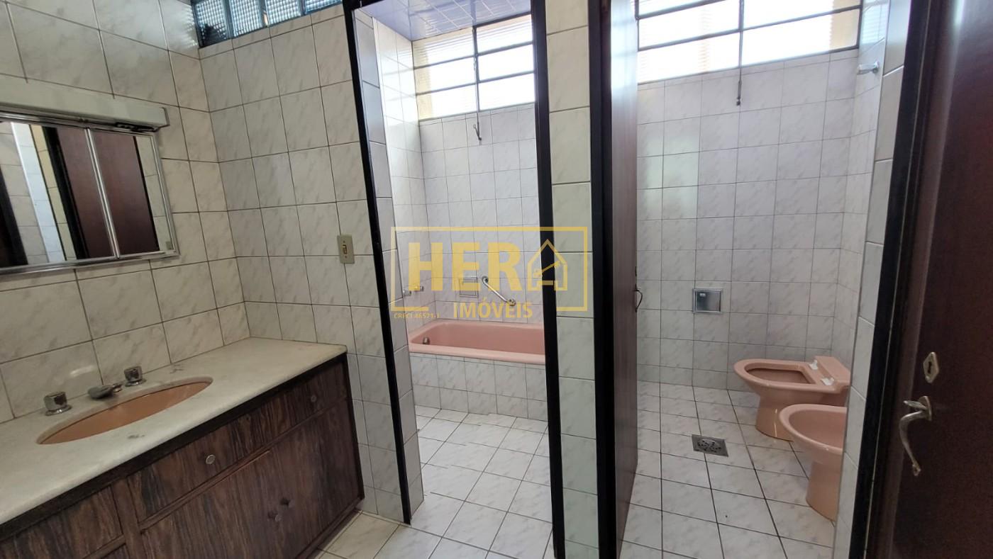 Casa à venda com 3 quartos, 372m² - Foto 29