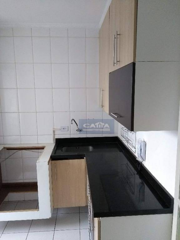 Apartamento à venda com 2 quartos, 44m² - Foto 11