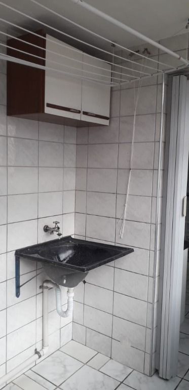 Apartamento à venda com 2 quartos, 56m² - Foto 13