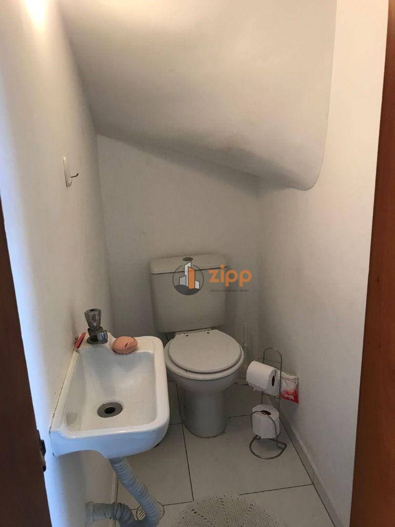 Sobrado à venda com 3 quartos, 160m² - Foto 3