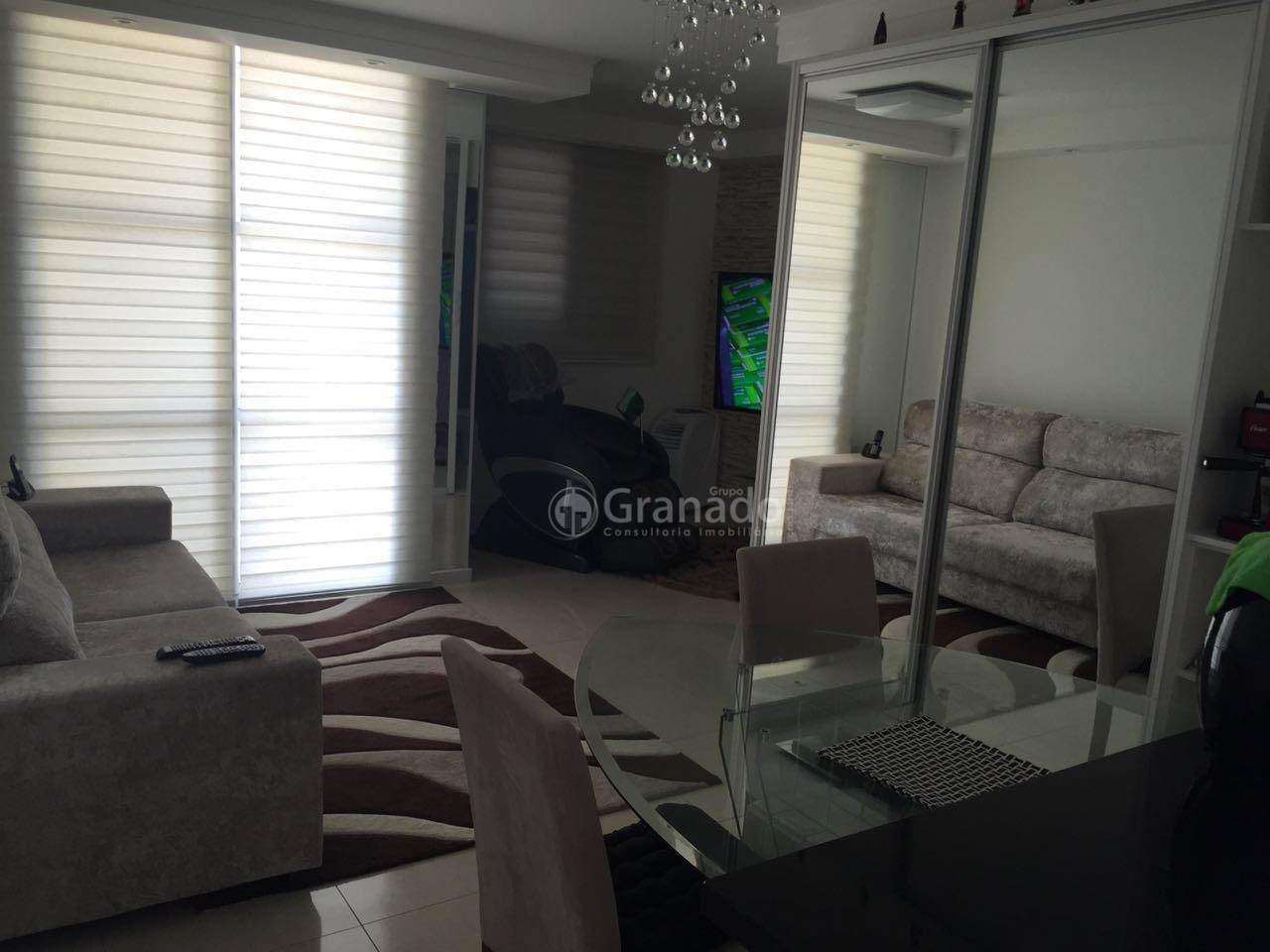 Apartamento à venda com 2 quartos, 61m² - Foto 12