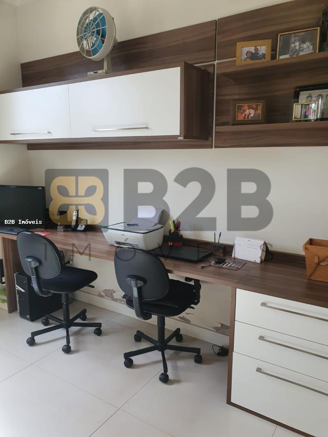 Casa de Condomínio à venda com 3 quartos, 423m² - Foto 14