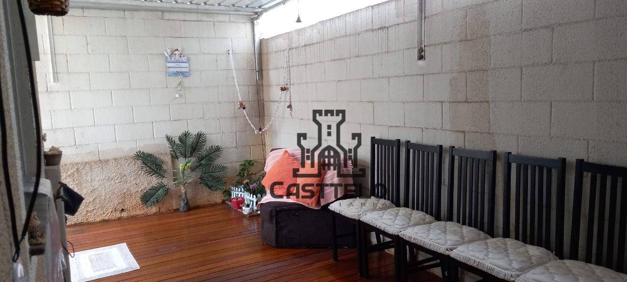 Apartamento à venda com 2 quartos, 58m² - Foto 5