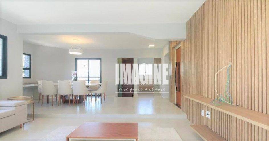 Apartamento à venda com 3 quartos, 150m² - Foto 3