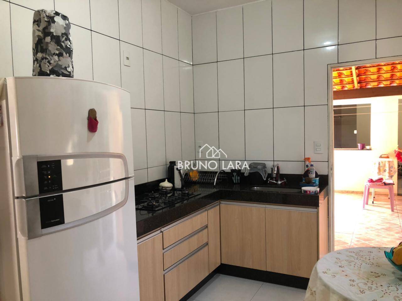 Casa à venda com 3 quartos, 150m² - Foto 18