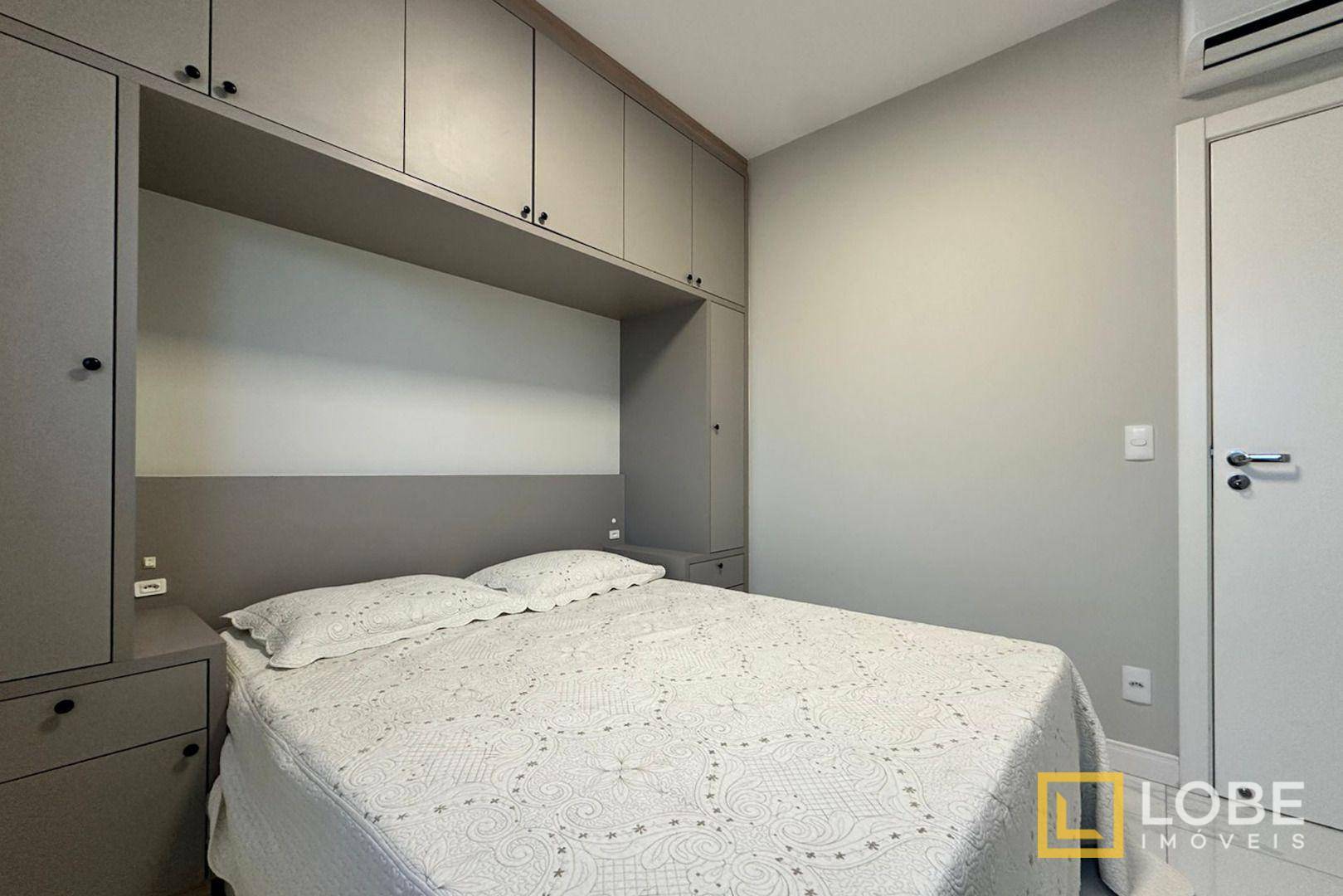 Apartamento à venda com 3 quartos, 124m² - Foto 13