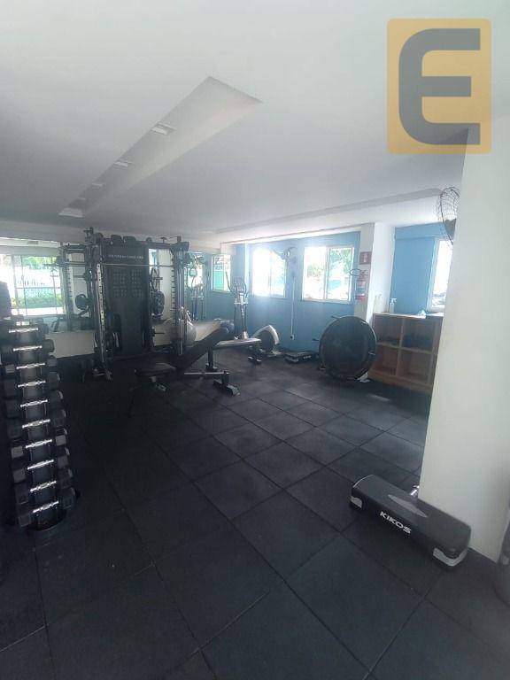 Apartamento para alugar com 3 quartos, 108m² - Foto 12