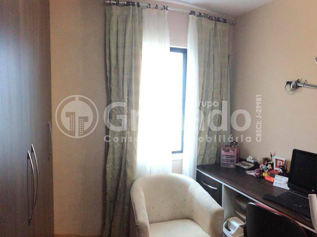 Apartamento à venda com 2 quartos, 60m² - Foto 4