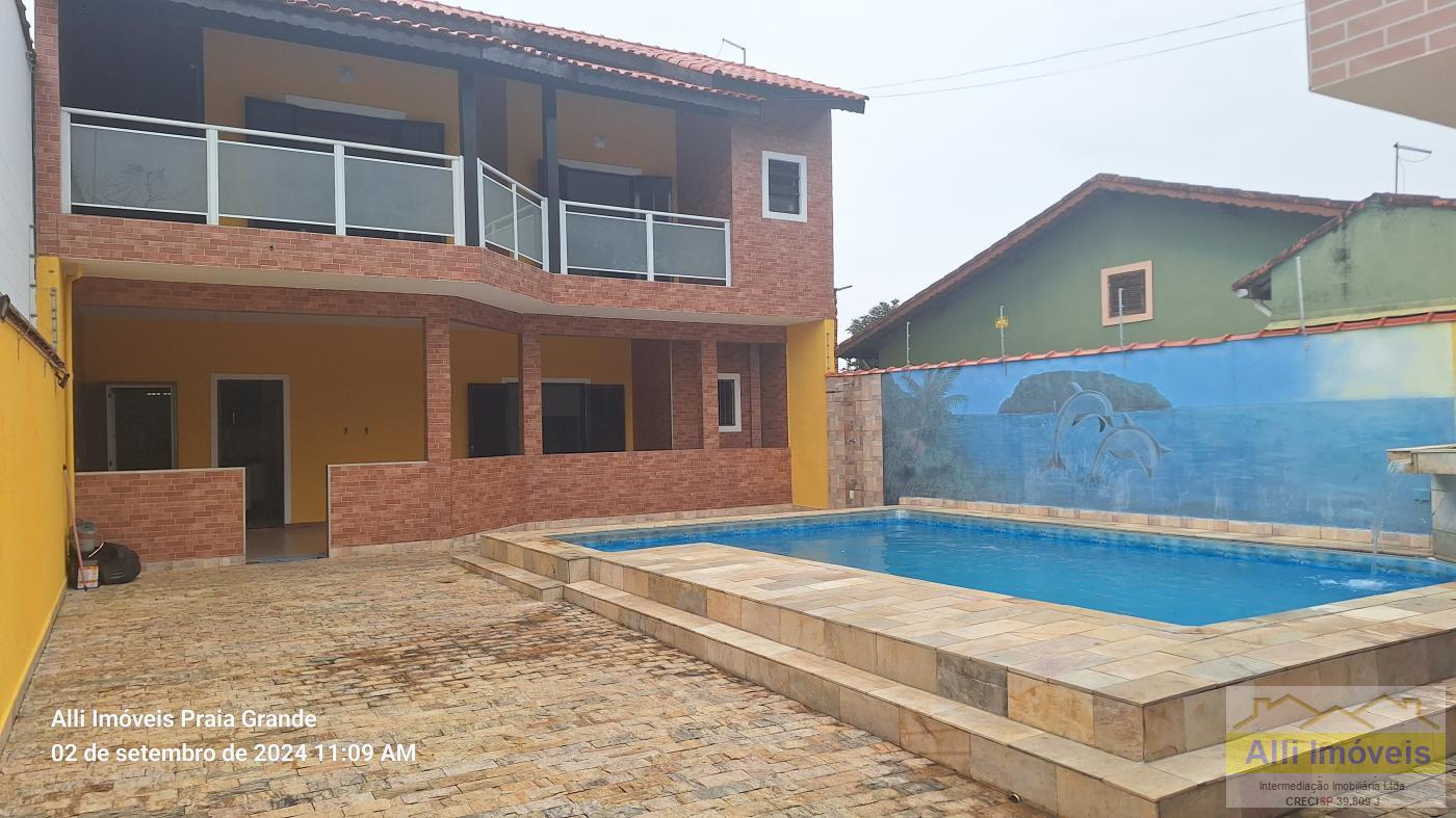 Sobrado à venda com 4 quartos, 200m² - Foto 32