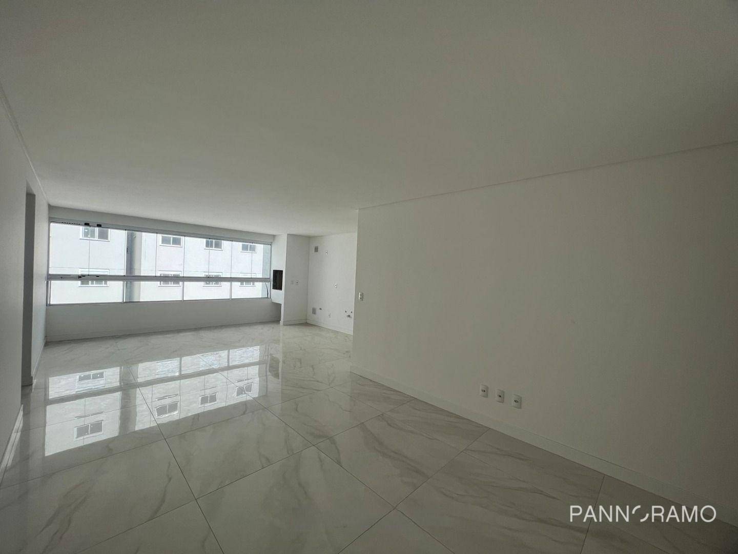 Apartamento à venda com 3 quartos, 107m² - Foto 7