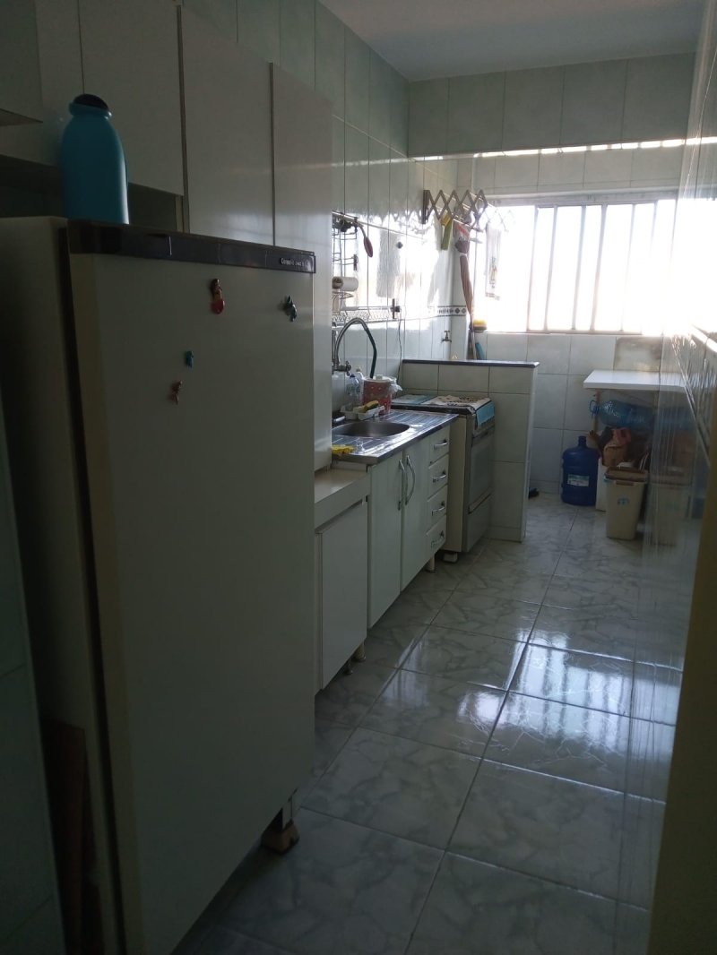 Apartamento à venda com 2 quartos, 72m² - Foto 8