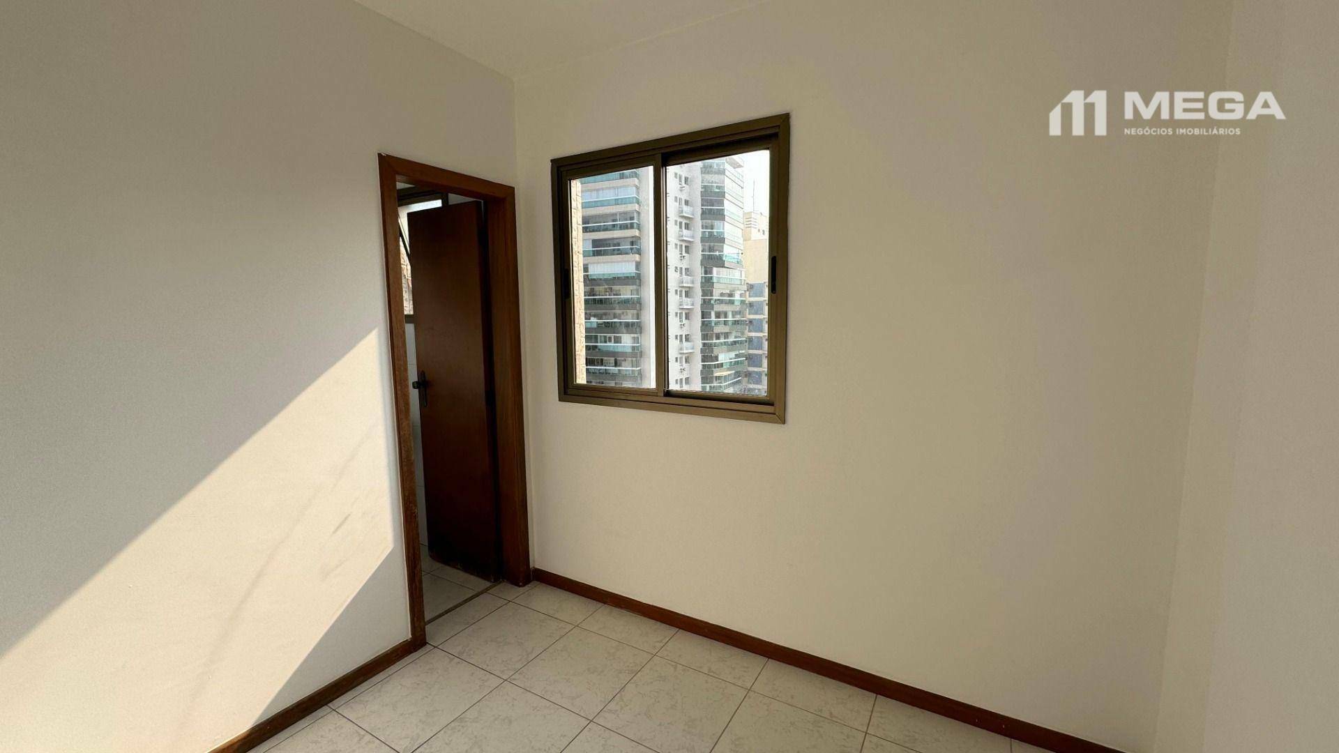 Apartamento à venda com 4 quartos, 341m² - Foto 21