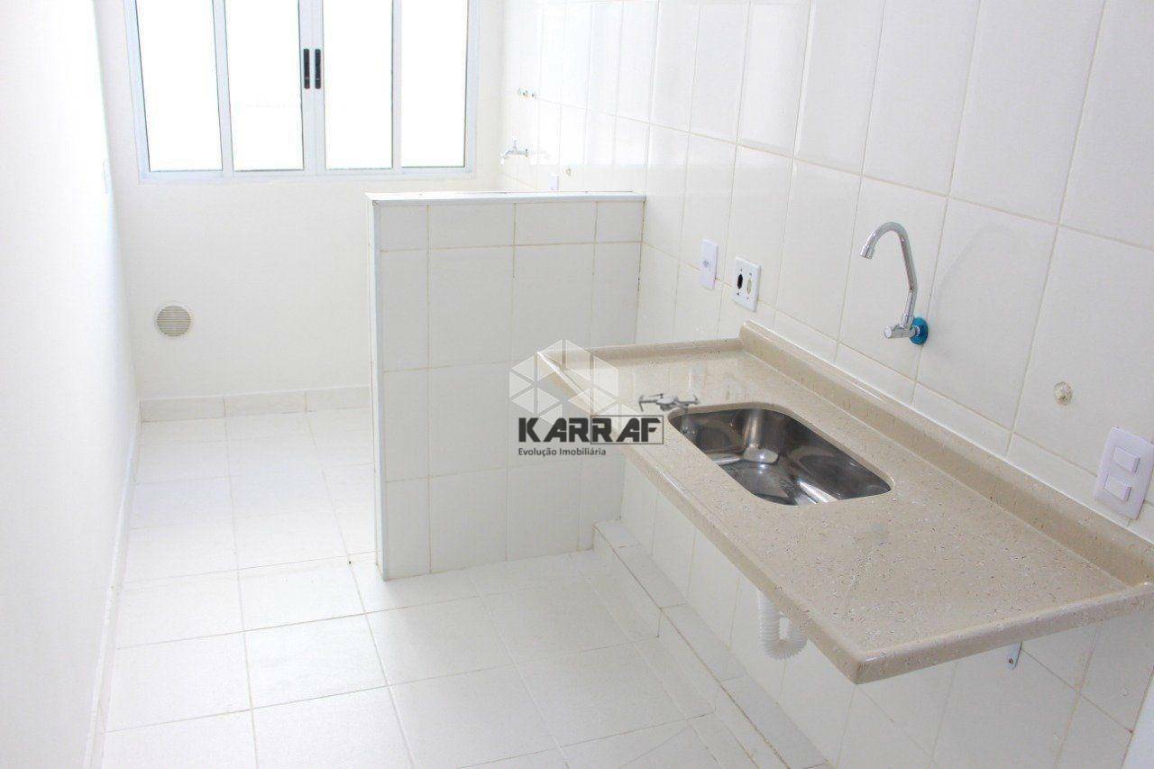 Apartamento para alugar com 2 quartos, 45m² - Foto 4