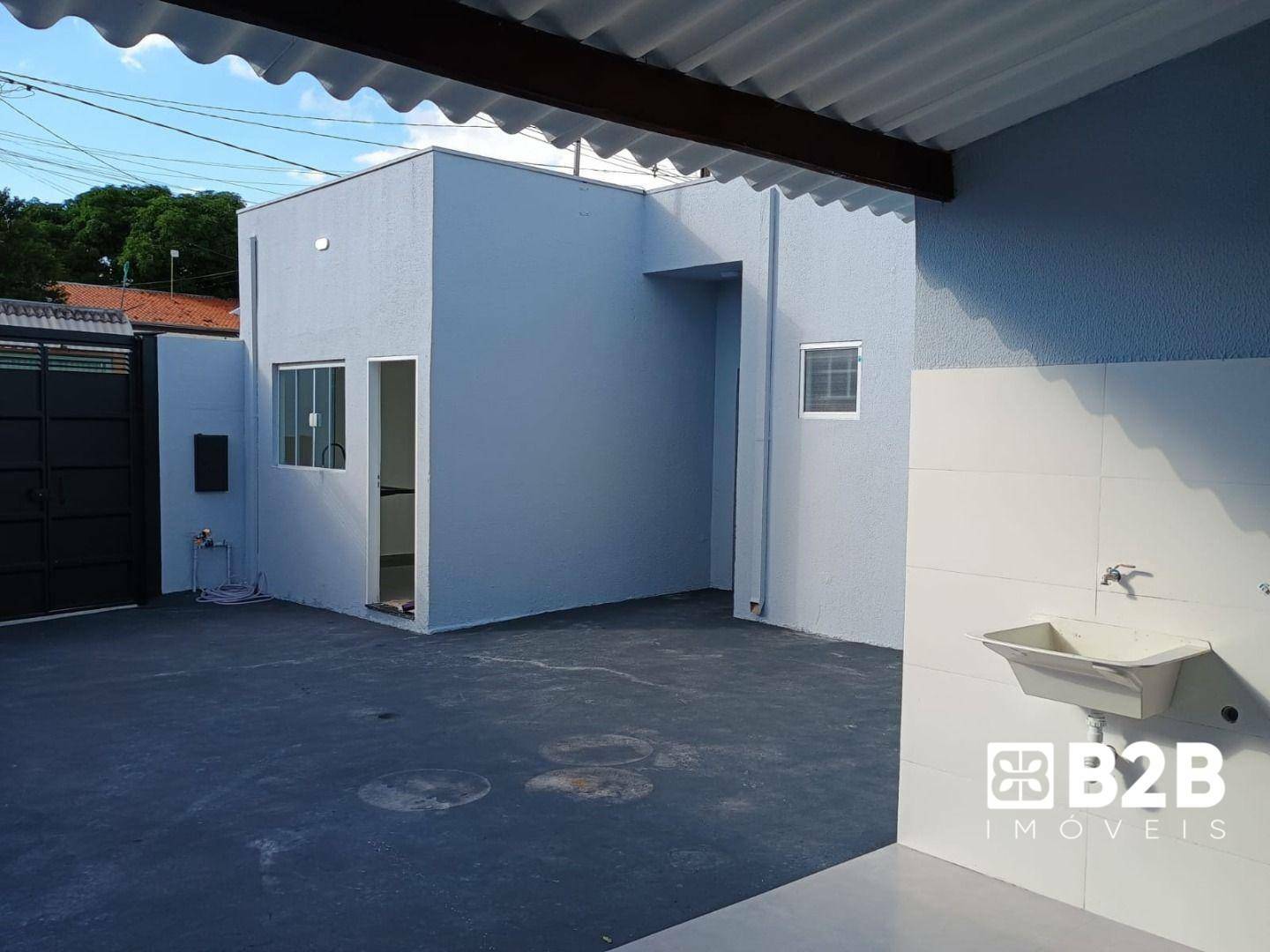 Casa à venda com 2 quartos, 83m² - Foto 3