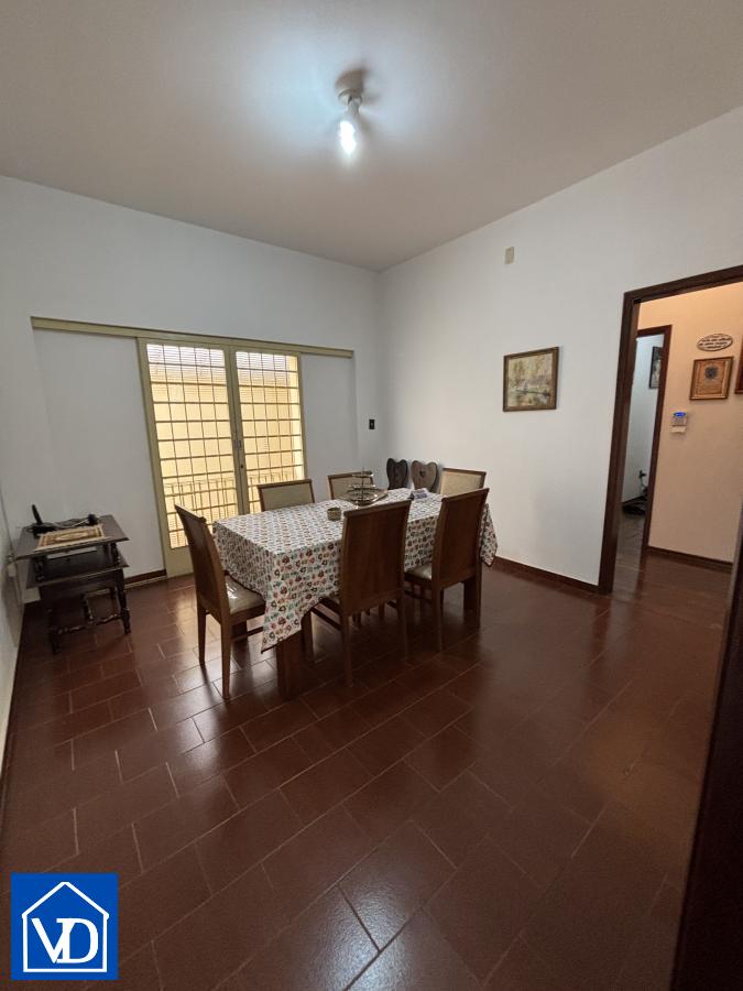 Casa à venda com 4 quartos, 181m² - Foto 9