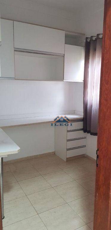 Casa de Condomínio à venda com 3 quartos, 240m² - Foto 30