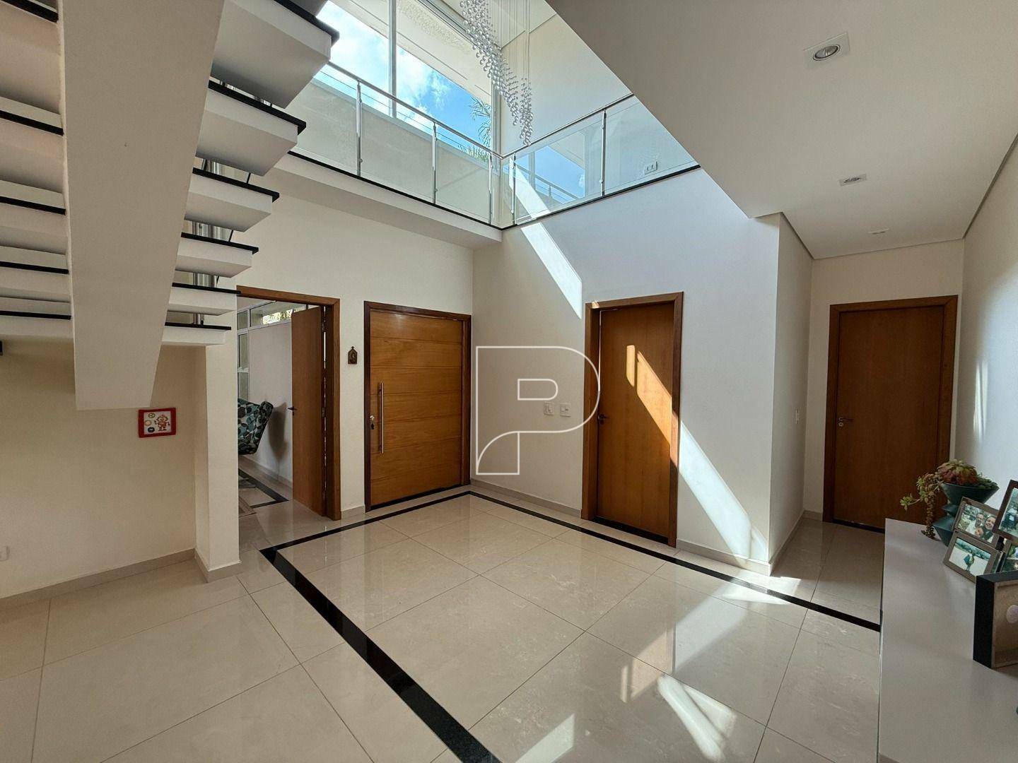 Casa de Condomínio à venda com 4 quartos, 445m² - Foto 3