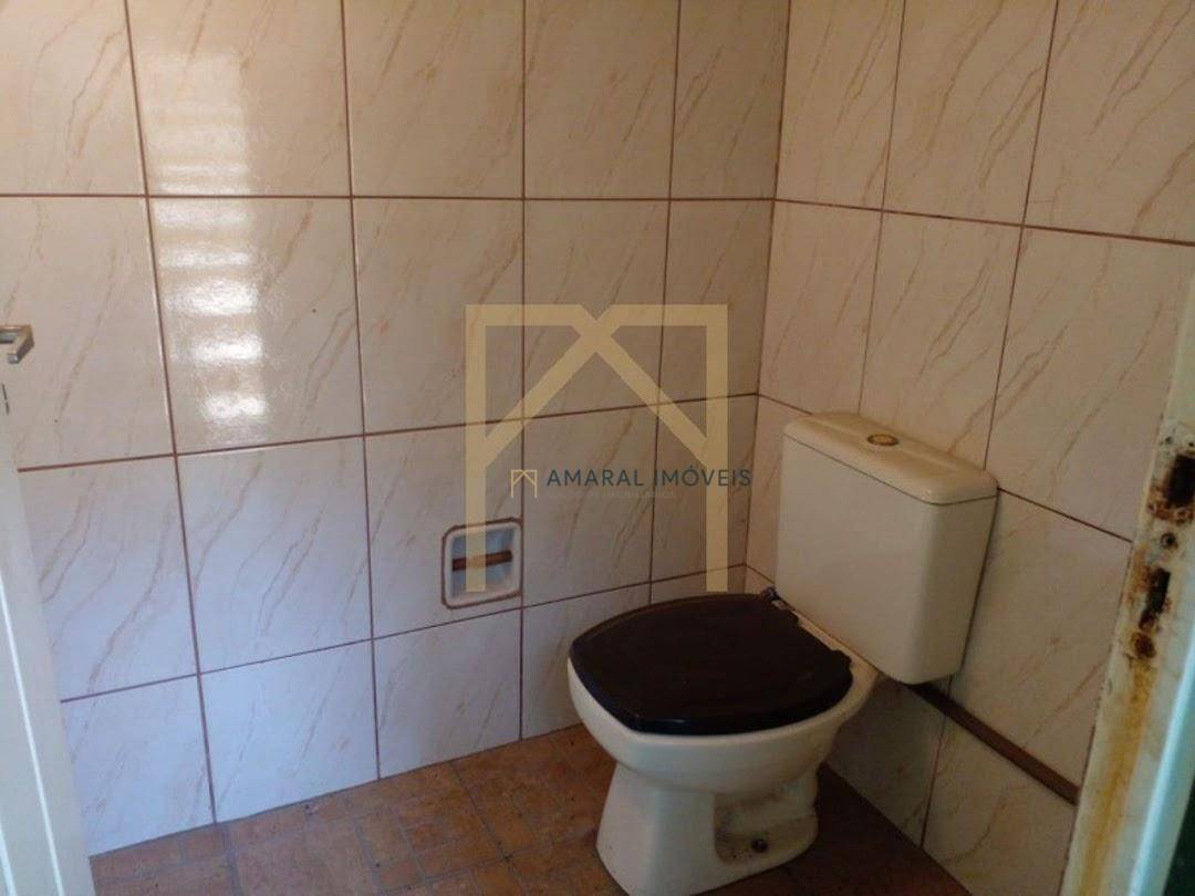 Casa para alugar com 3 quartos, 150m² - Foto 4